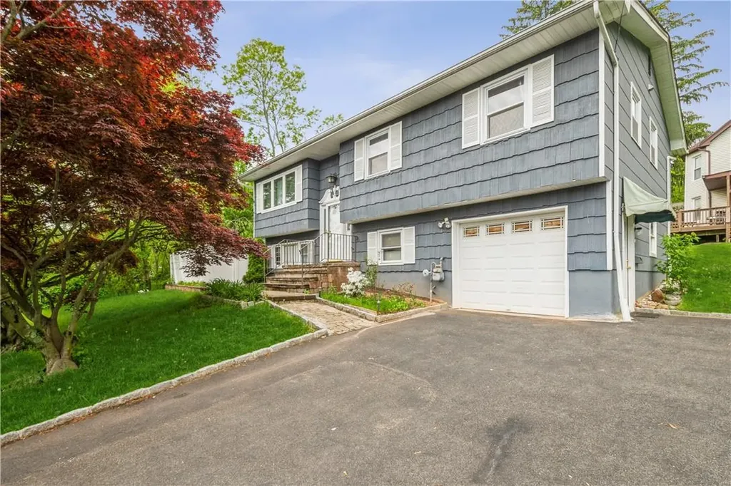 31 N Harrison Avenue Congers NY 10920