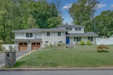 292 Pinebrook Boulevard New Rochelle NY 10804