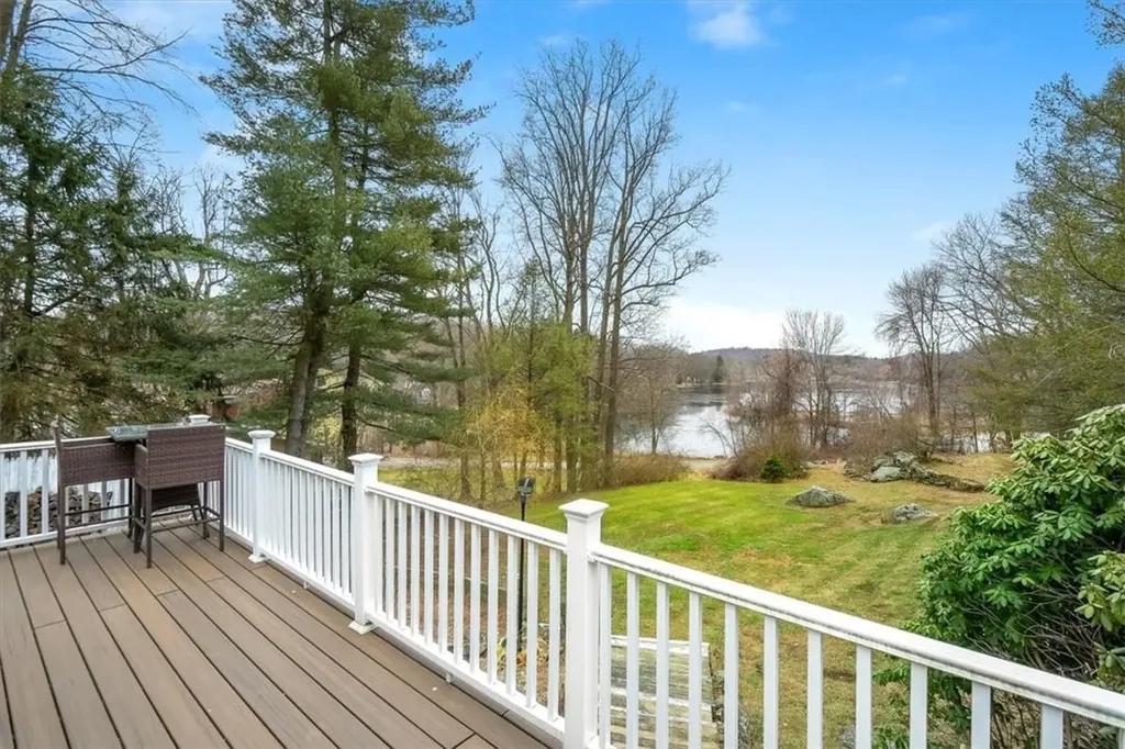205 Shear Hill Road Mahopac NY 10541