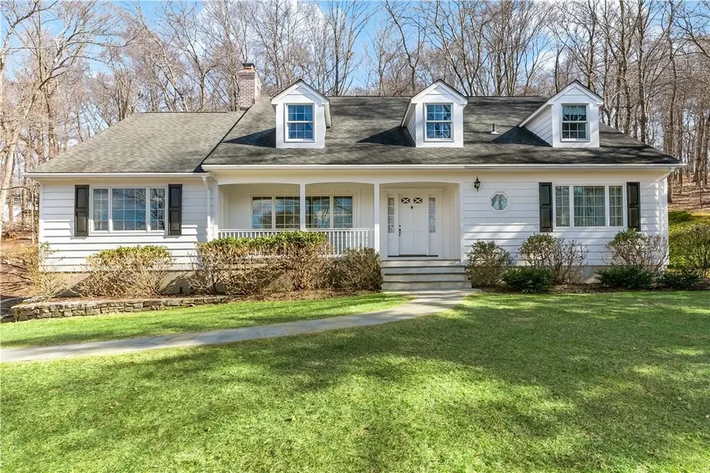 15 Suzanne Lane Chappaqua NY 10514
