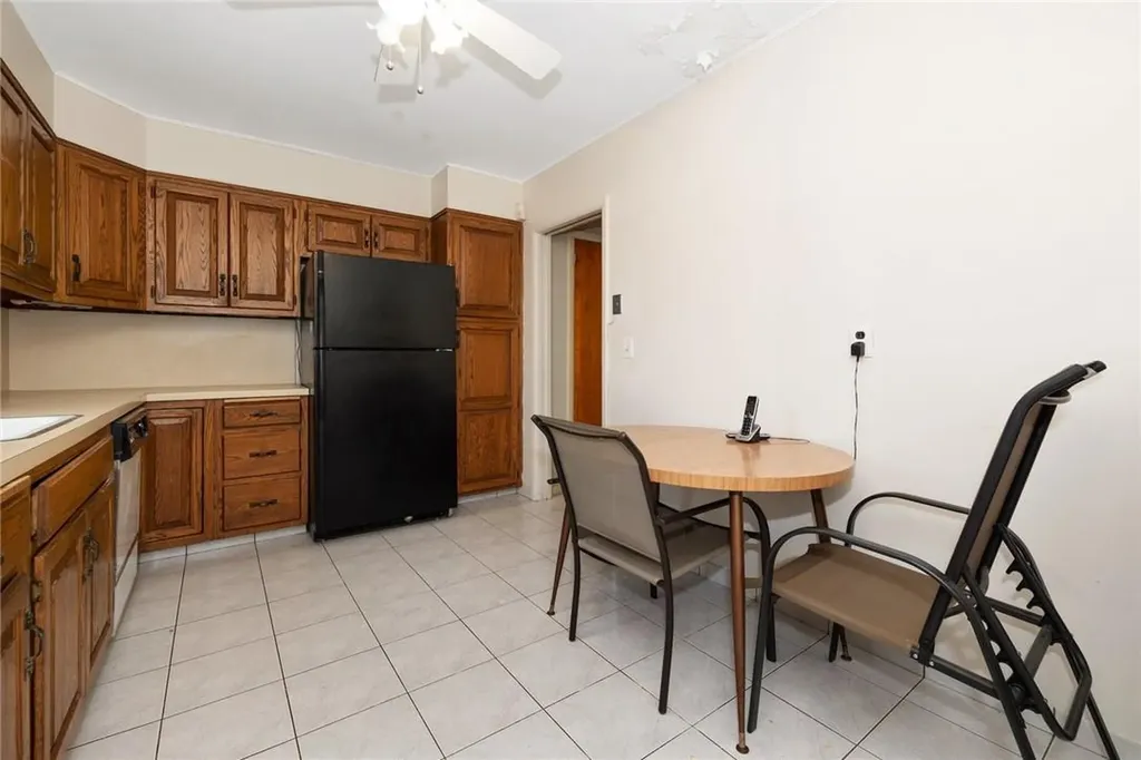 6 Anthony Court Spring Valley NY 10977