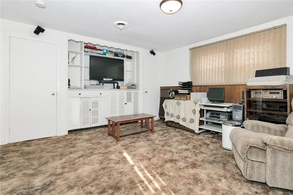 6 Anthony Court Spring Valley NY 10977
