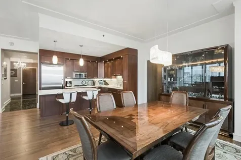 5 Renaissance Square White Plains NY 10601