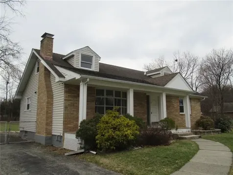 23 Thomas Avenue Poughkeepsie NY 12603
