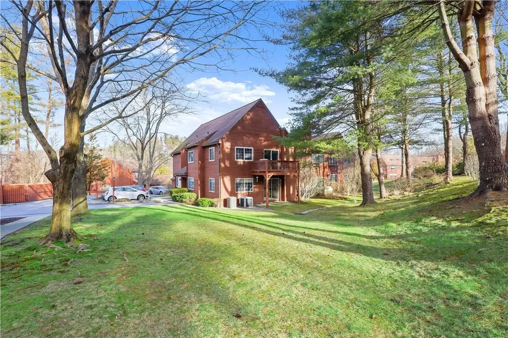 105 Tamarack Lane Brewster NY 10509