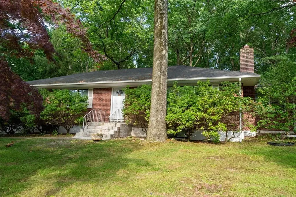 4 Hillside Terrace Suffern NY 10901