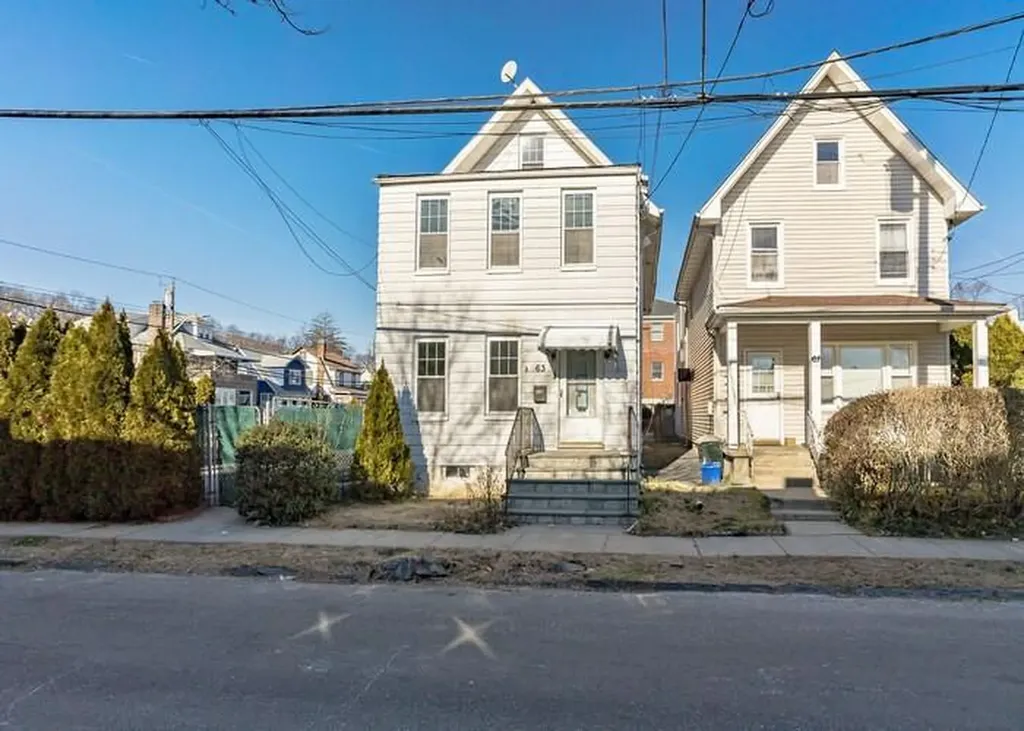 63 Hearst Street Yonkers NY 10703