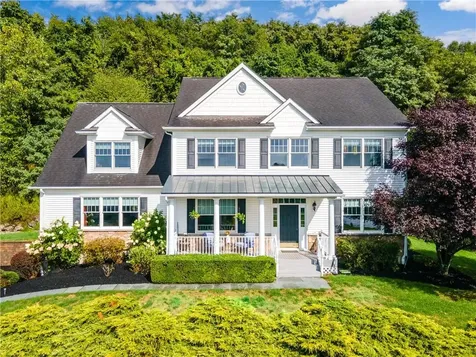 15 Mount Pleasant Drive Poughquag NY 12570