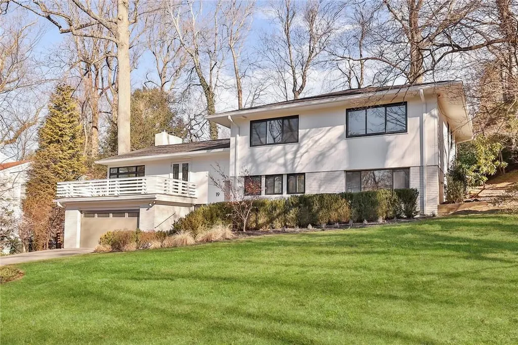 19 Olmsted Road Scarsdale NY 10583
