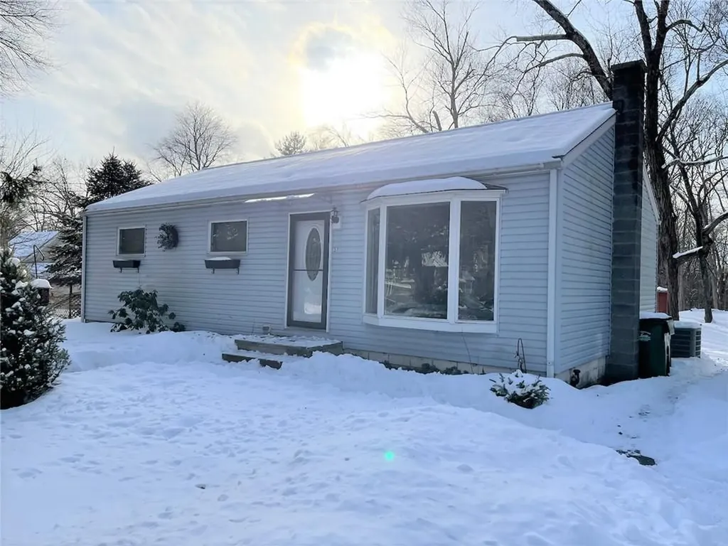 37 Horns Park Road Hyde Park NY 12538