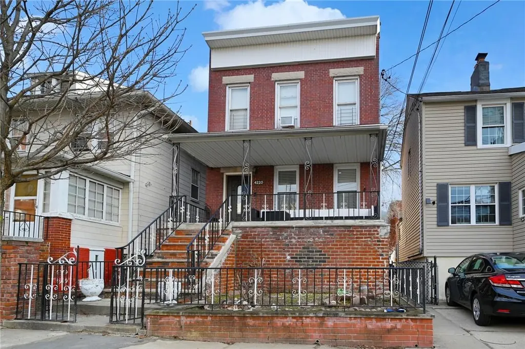 4220 Herkimer Place Bronx NY 10470