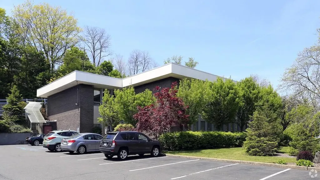77 Tarrytown Road White Plains NY 10607