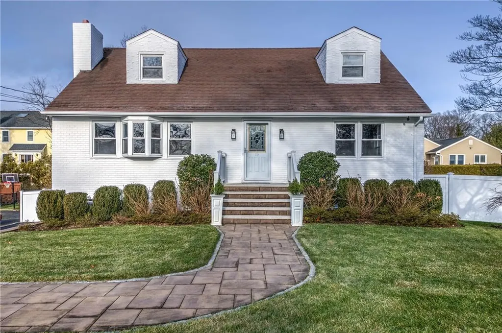 20 Avondale Road Harrison NY 10528