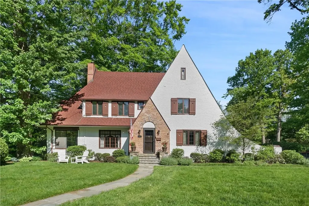 45 Birch Brook Road Bronxville NY 10708