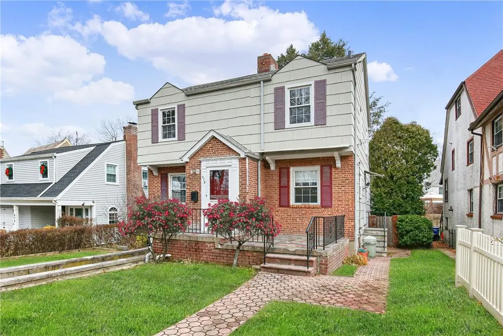 478 Murray Street Pelham NY 10803