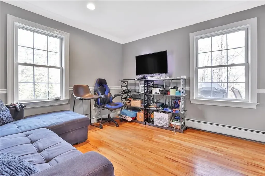 2 Meridan Lane Nanuet NY 10954