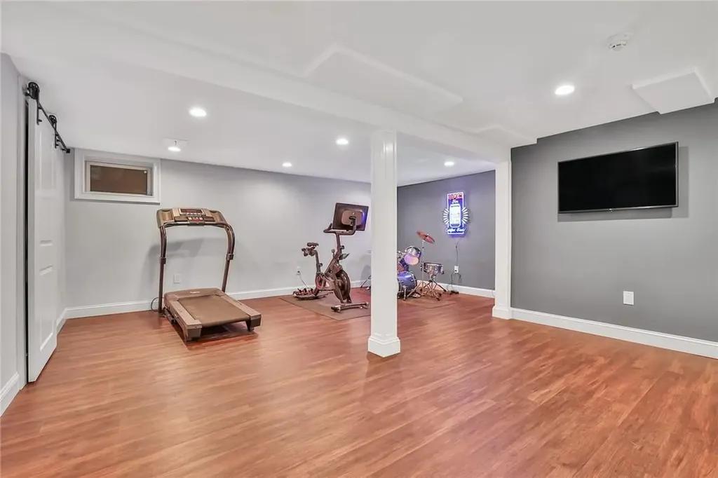 2 Meridan Lane Nanuet NY 10954