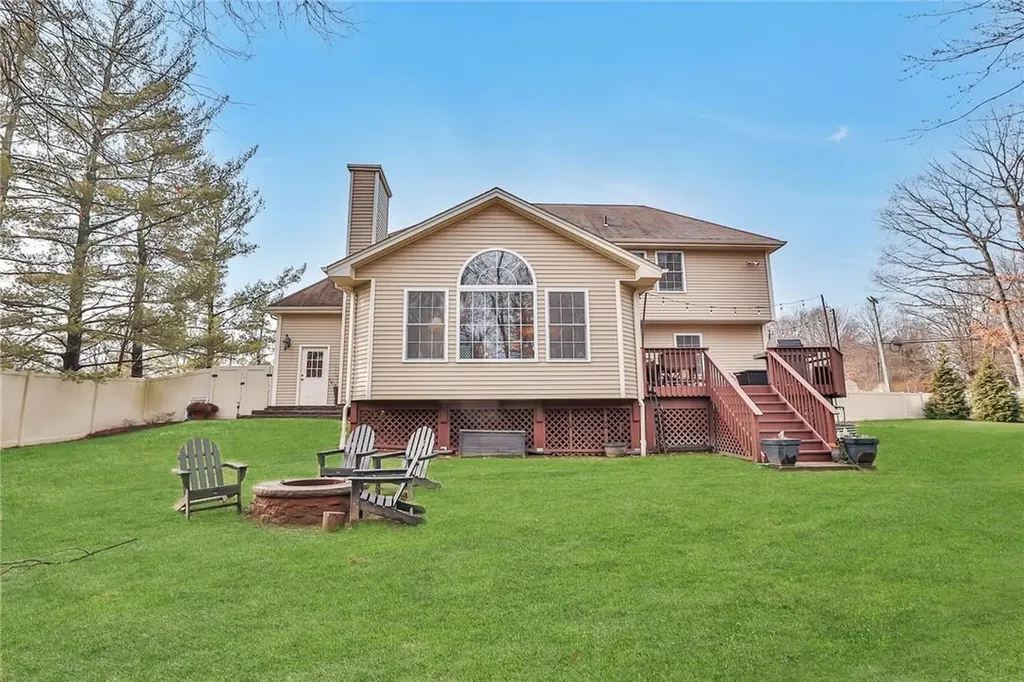 2 Meridan Lane Nanuet NY 10954