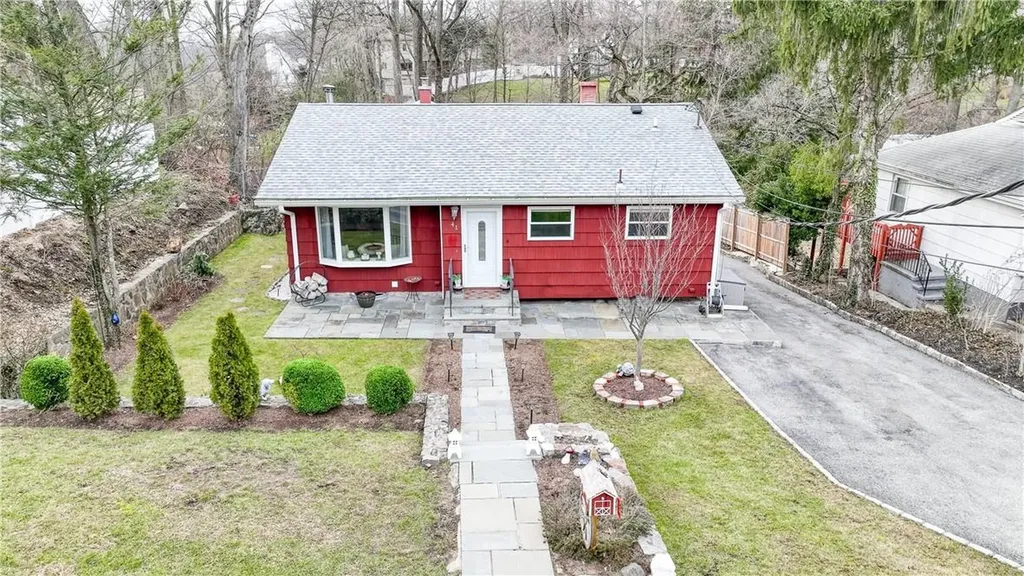 41 Lee Avenue Ossining NY 10562