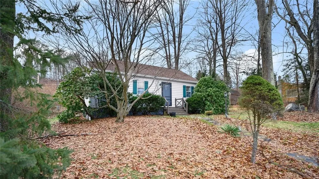 1467 Route 292 Holmes NY 12531