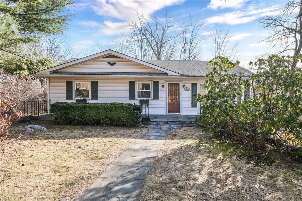 48 Plum Road Mahopac NY 10541