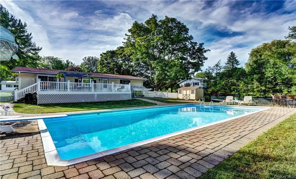 45 Eisenhower Drive Middletown NY 10940