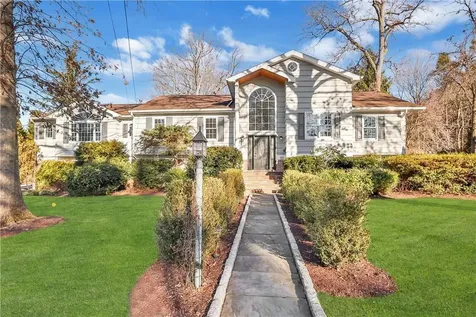 15 Edgemont Circle Scarsdale NY 10583