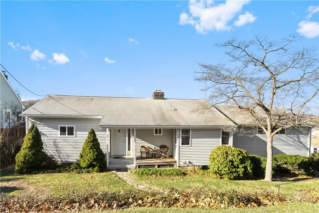 56 Livingston Avenue Valhalla NY 10595