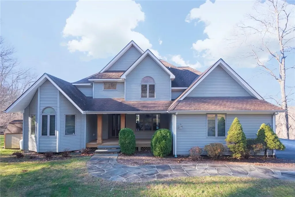 15 Hawk Ridge Lane Brewster NY 10509