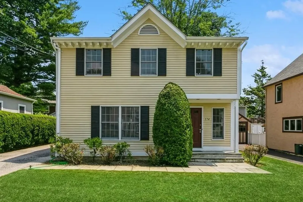 174 Bell Road Scarsdale NY 10583