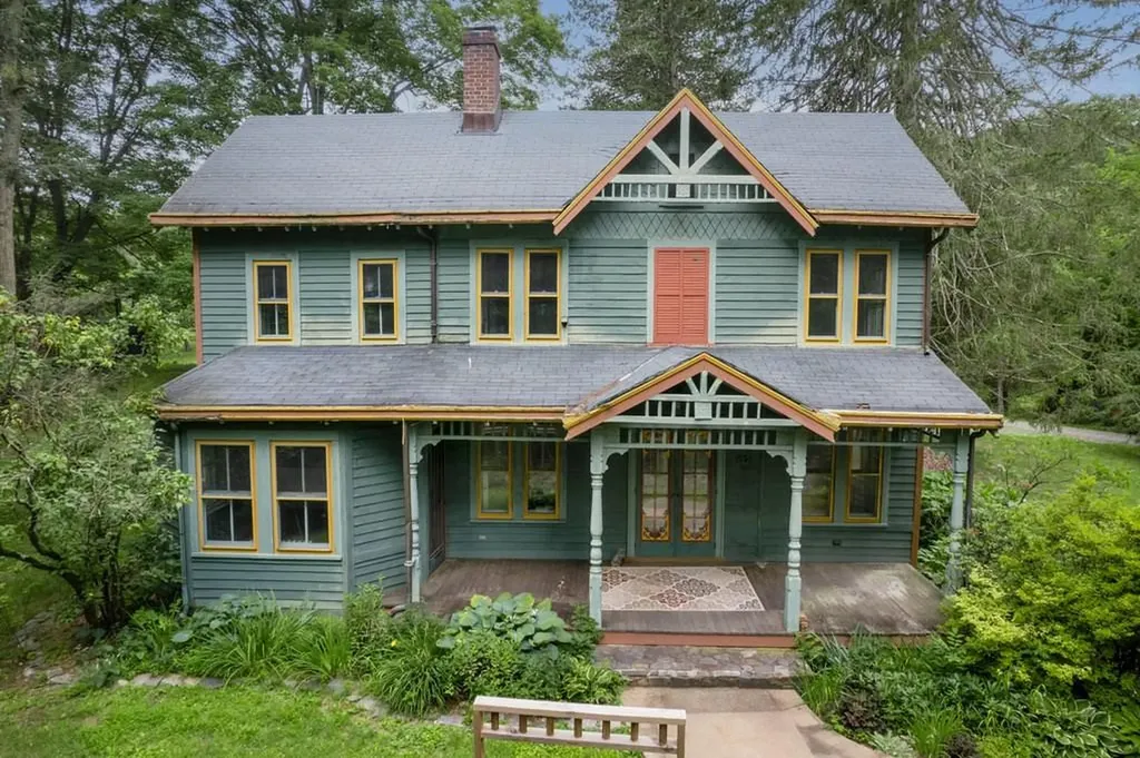 1551 Route 9 Garrison NY 10524