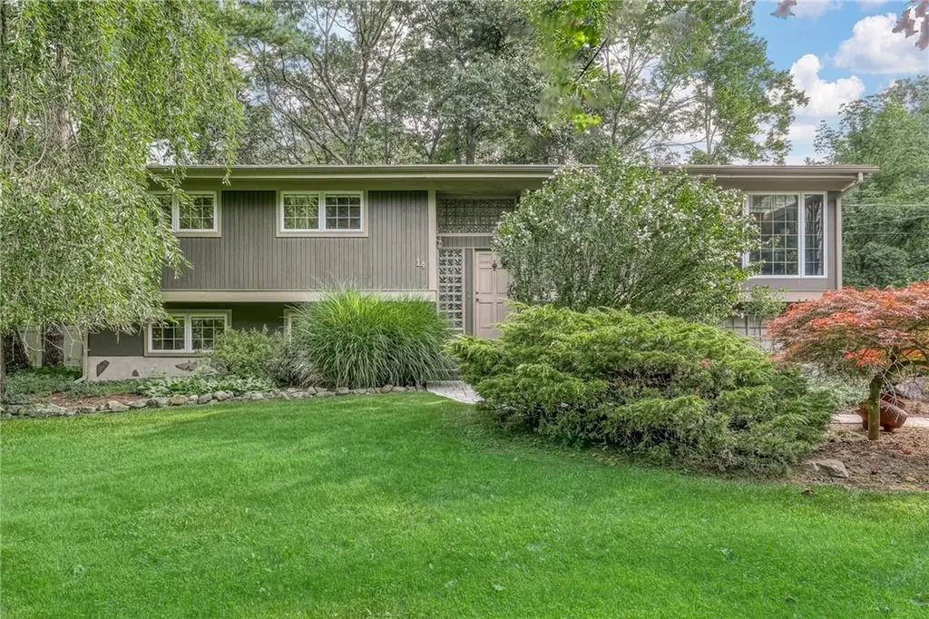 14 Heather Hill Lane Suffern NY 10901