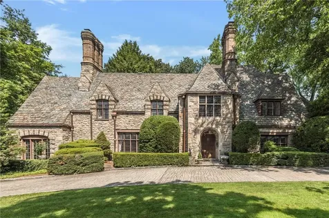 9 Rittenhouse Road Bronxville NY 10708