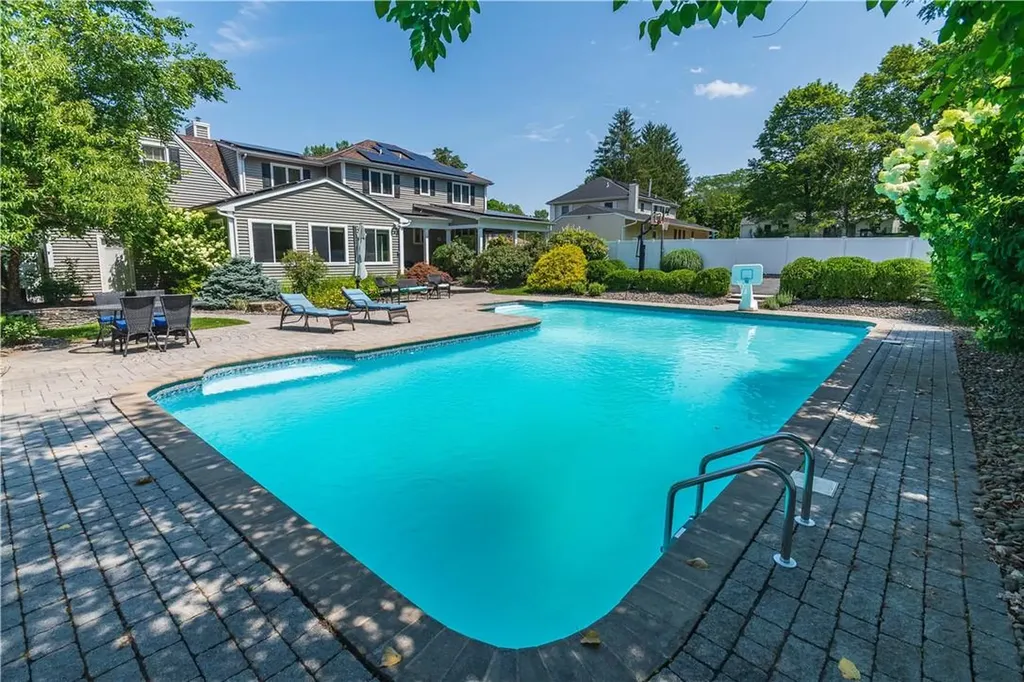 6 Bayberry Lane Poughkeepsie NY 12603