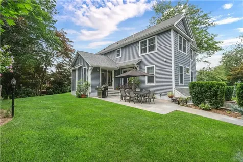 251 Ferndale Road Scarsdale NY 10583