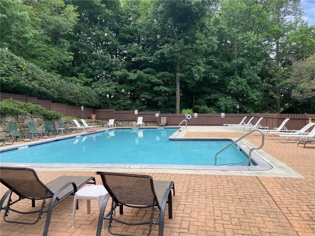 99 Foxwood Circle Mount Kisco NY 10549