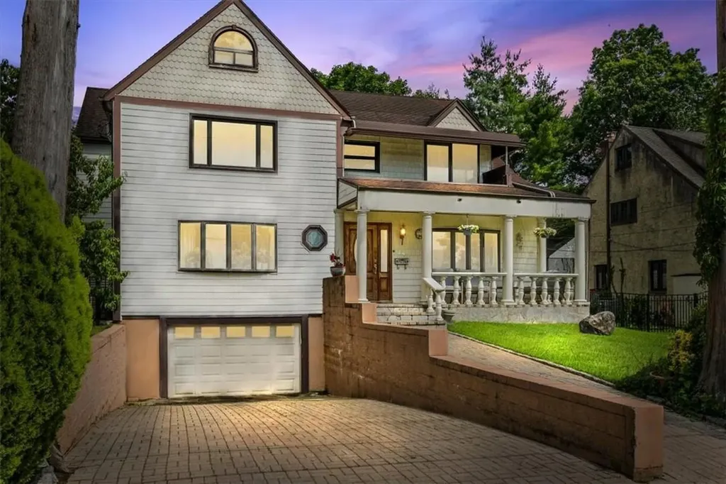 44 Algonquin Road Yonkers NY 10710