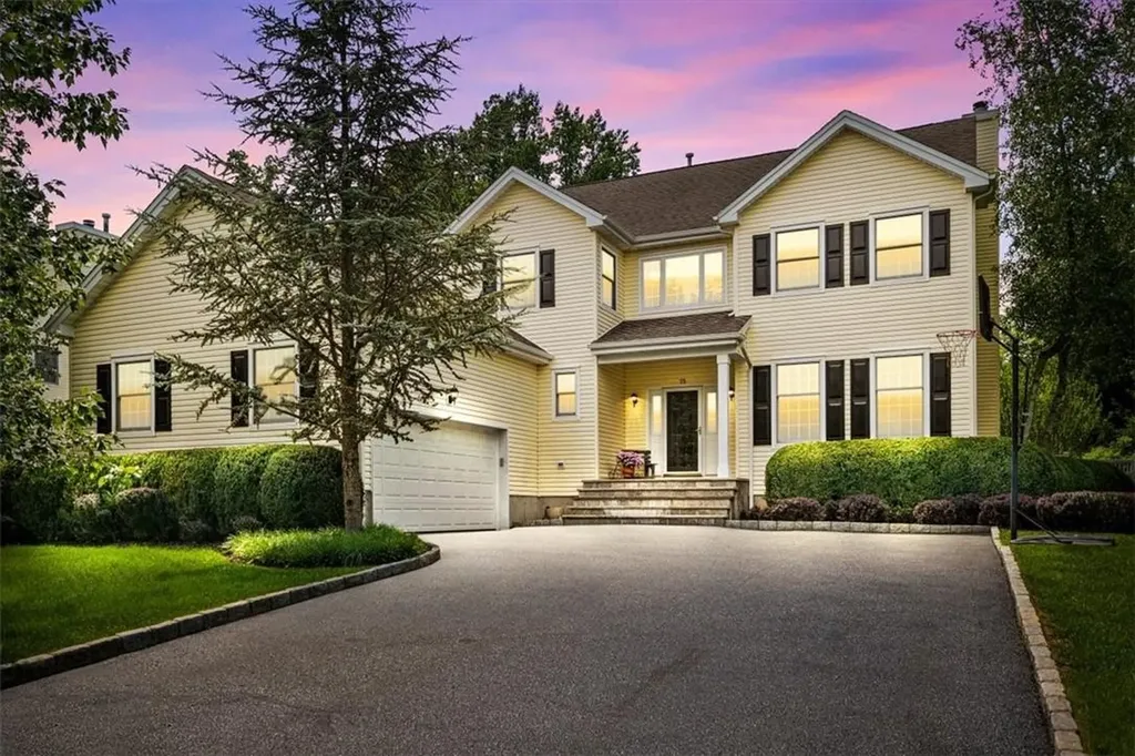 75 Travis Road Baldwin Place NY 10505