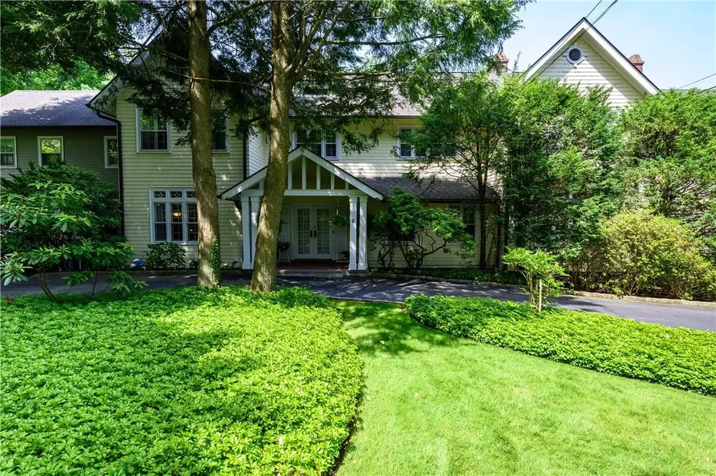 9 Winslow Road White Plains NY 10606