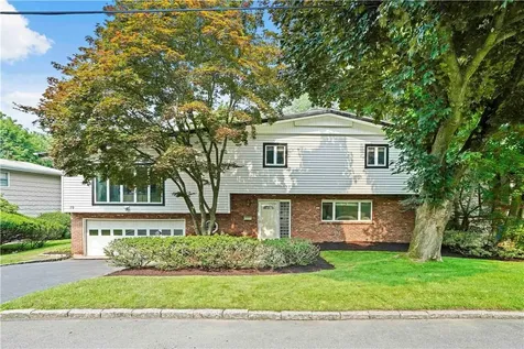 19 Hemlock Road Hartsdale NY 10530