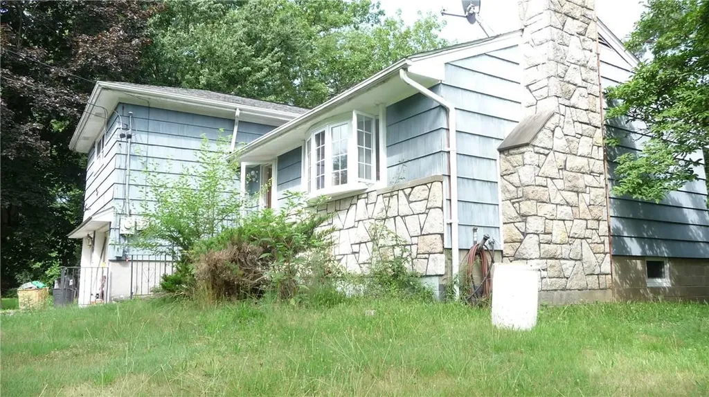 47 Lakeside Road Newburgh NY 12550