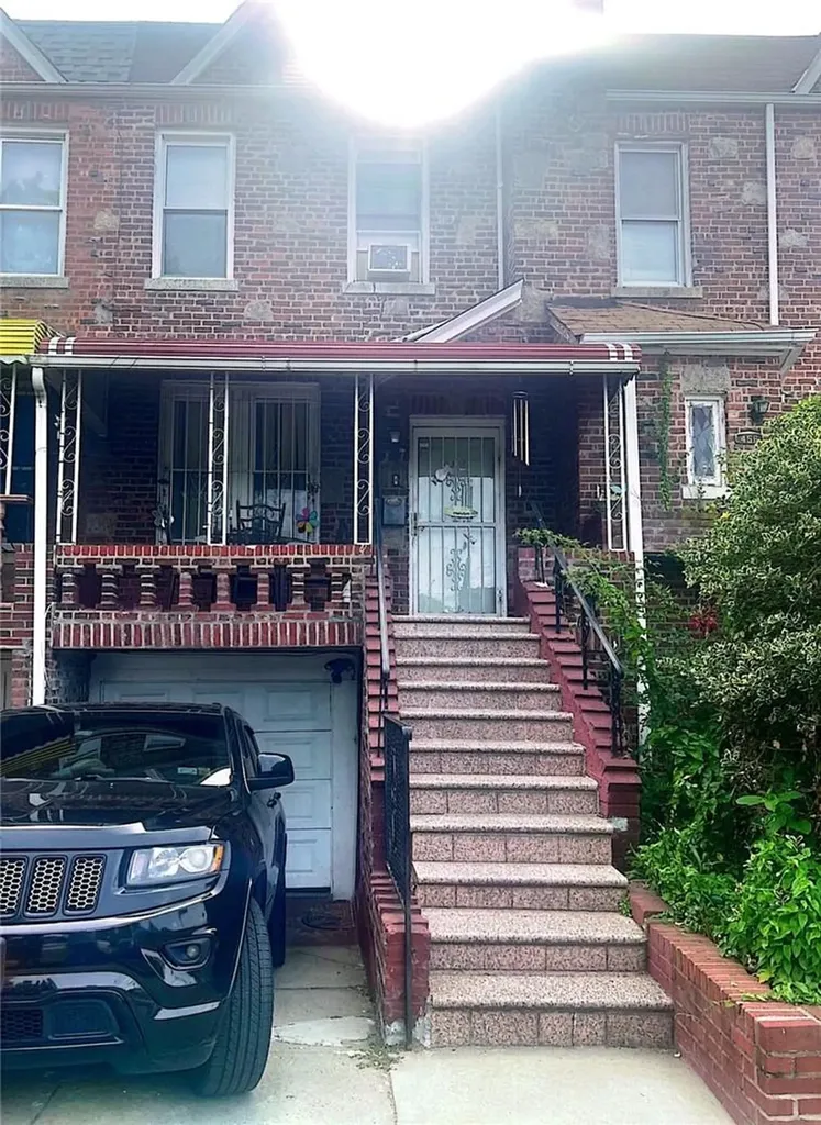 458 E 55th Street Brooklyn NY 11203