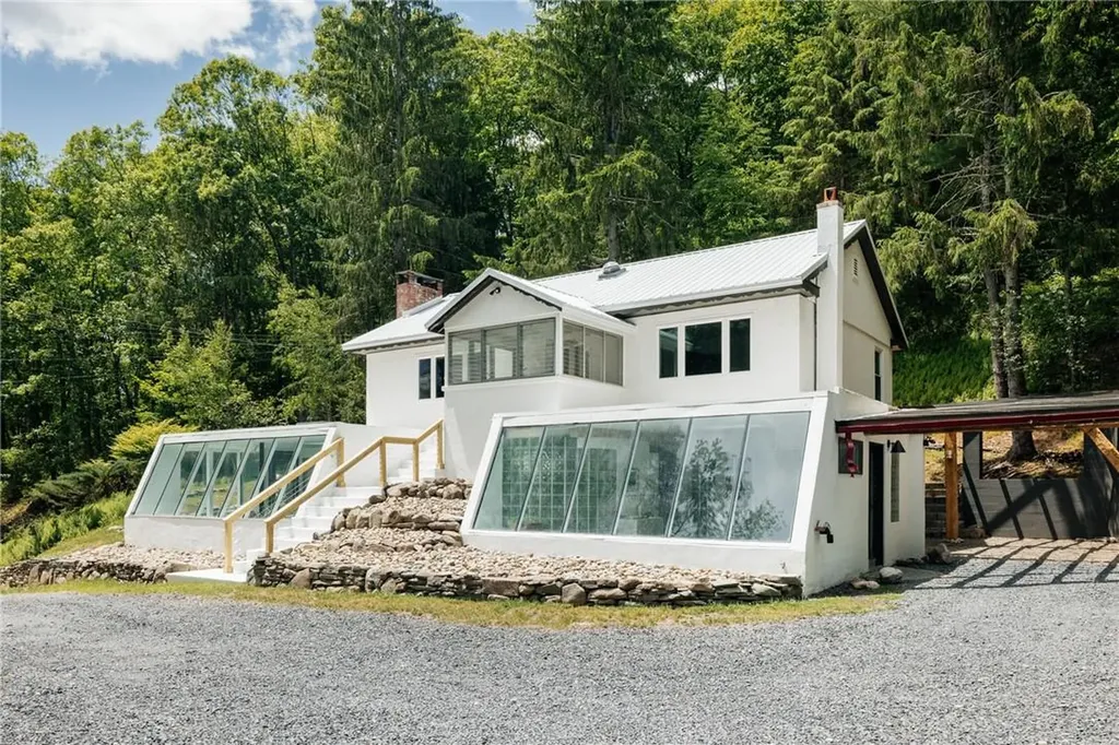 511 Hollow Road Glen Spey NY 12737