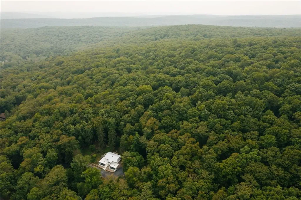511 Hollow Road Glen Spey NY 12737