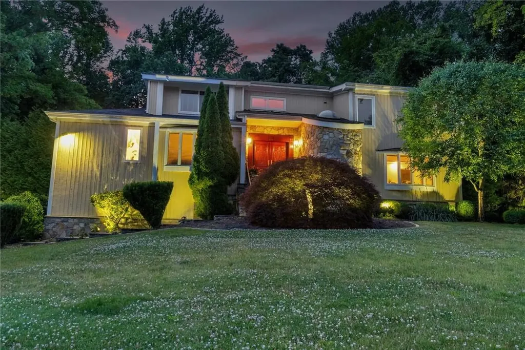 37 Pheasant Run Road Pleasantville NY 10570