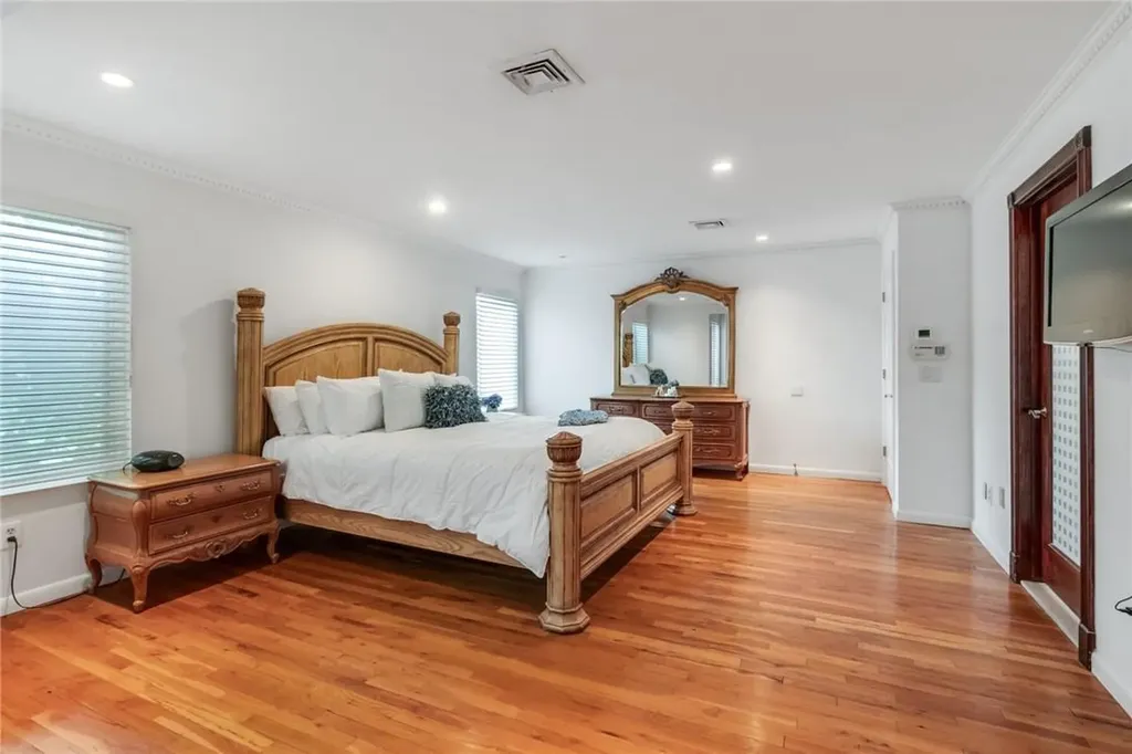37 Pheasant Run Road Pleasantville NY 10570