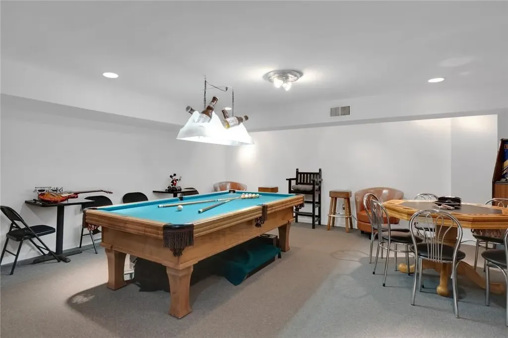 37 Pheasant Run Road Pleasantville NY 10570