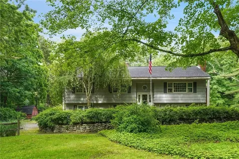 165 Ridgefield Avenue South Salem NY 10590