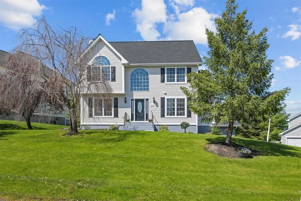 94 Roosevelt Drive Poughquag NY 12570