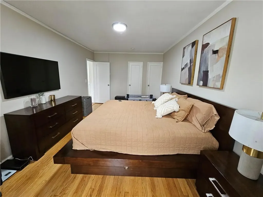756 Calhoun Avenue Bronx NY 10465